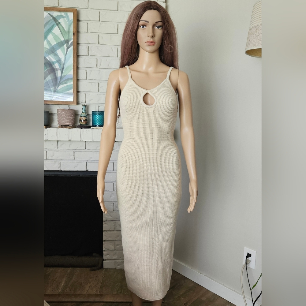 My Girl Beige Knit Maxi Dress Keyhole Chest Sleeveless Bodycon Stretch